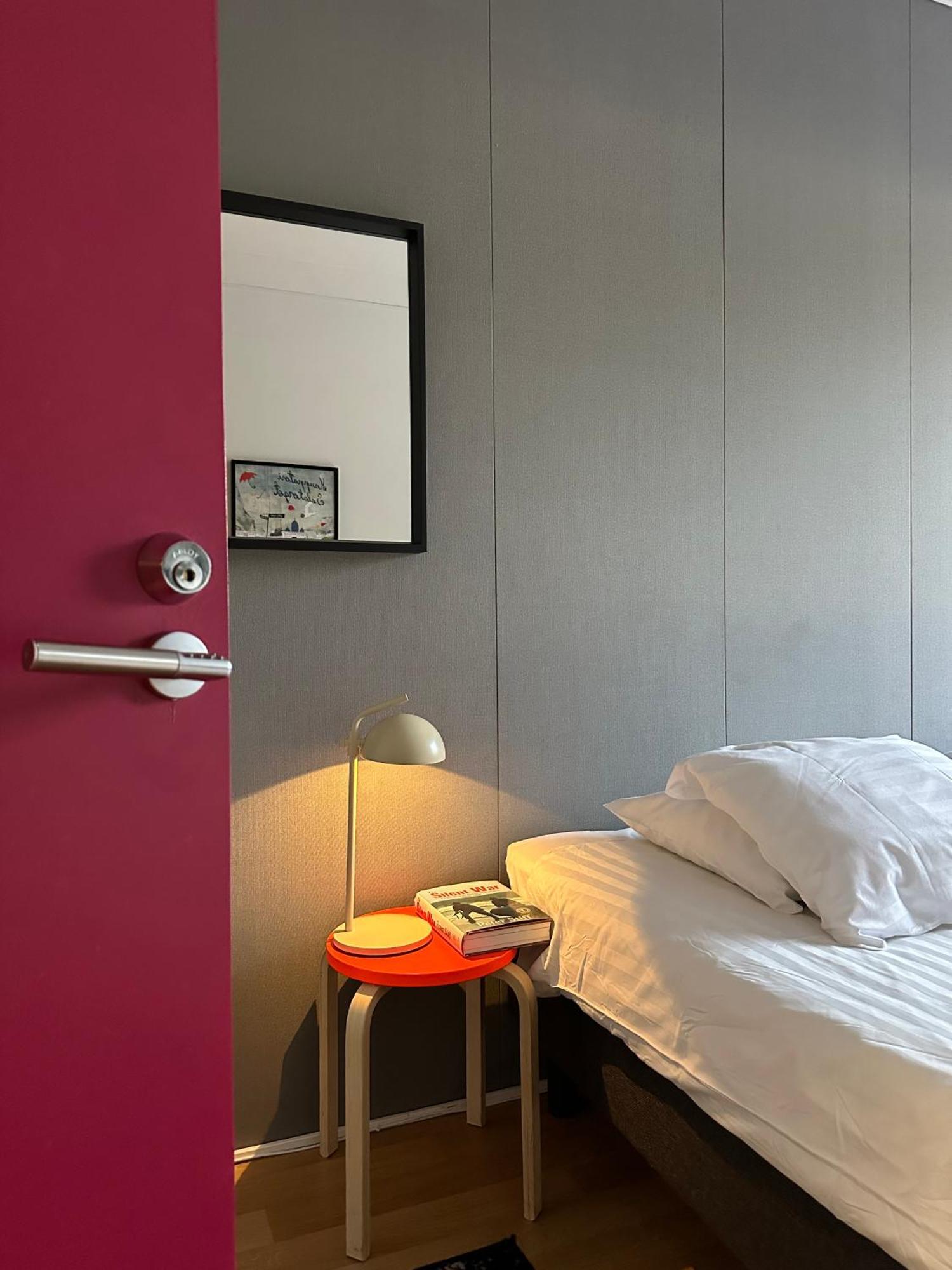 The Airport - 20rooms Hotelli